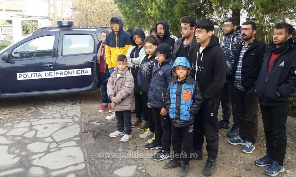 politia de frontiera migranti