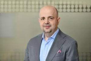 Veniturile Allianz-Țiriac s-au dublat în primul semestru: Despăgubiri plătite de peste 100 milioane de euro, cele mai multe pe RCA