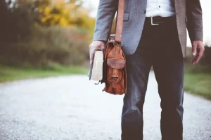 BestJobs: 2 din 5 tineri nu se angajează în domeniul studiat