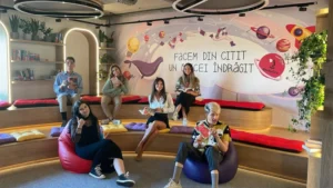 Bookster și Big Little Festival pun bazele unei biblioteci pentru comunitatea din Râșnov