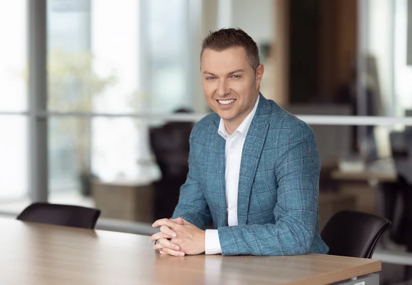 Alexandru Nomicos Alexandru Nomicos