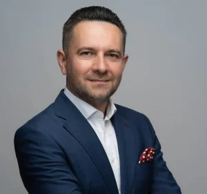 Grupul PetStar, împreună cu consultantul exclusiv PCF Investment Banking, au obținut o finanțare de la UniCredit Bank de 50 milioane de euro