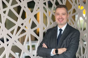 România, tot mai vizibilă în regiune în piața spațiilor industriale. Cererea rămâne puternică, impulsionată de relocarea producției, de investițiile în infrastructură și de măsurile pentru sustenabilitate