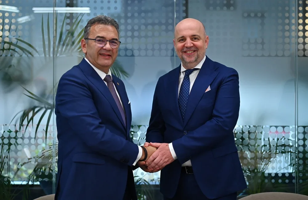 Virgil Soncutean & Octavian Tatomirescu Virgil Soncutean & Octavian Tatomirescu